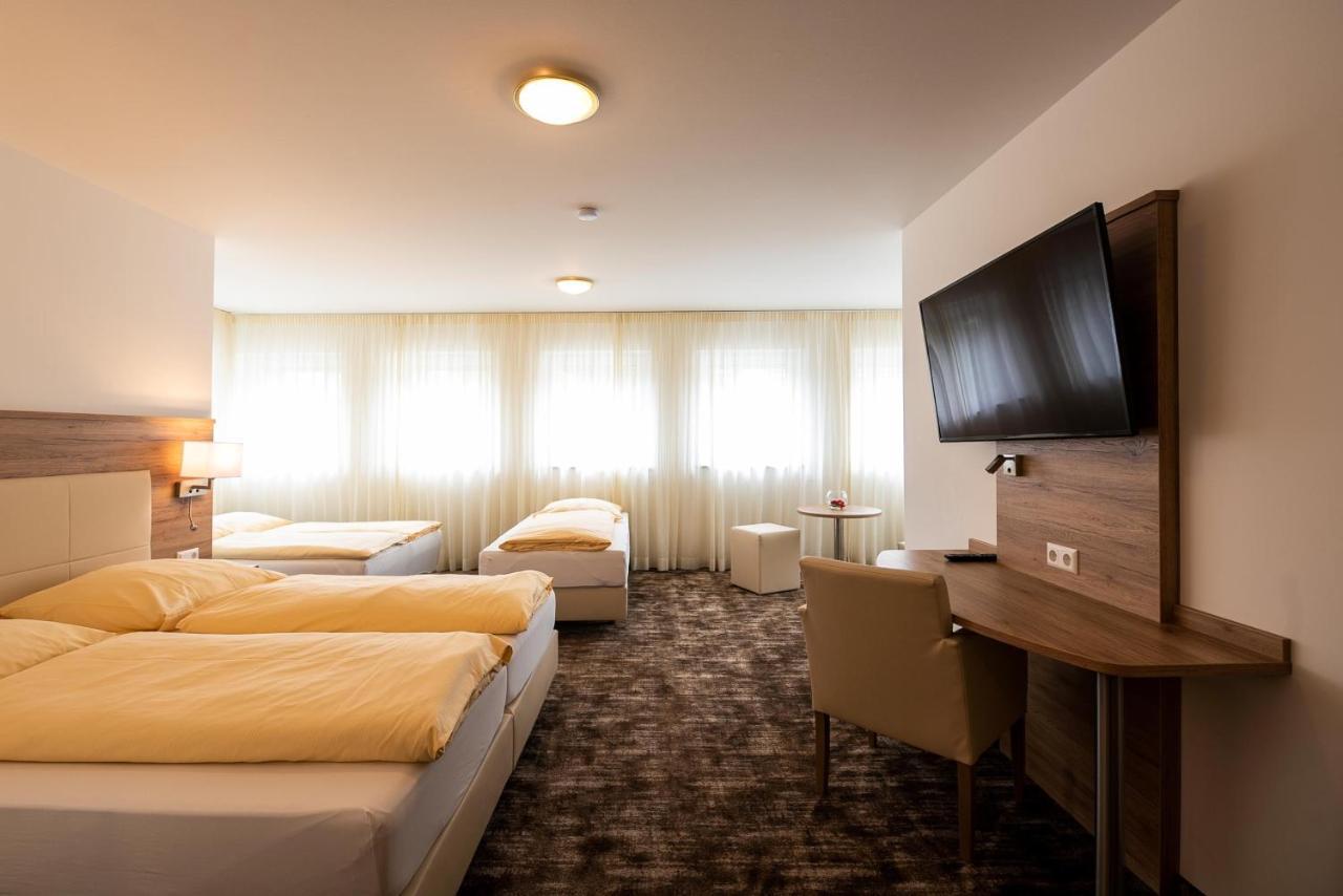 Sternplatz Hotel Ehingen  Eksteriør billede